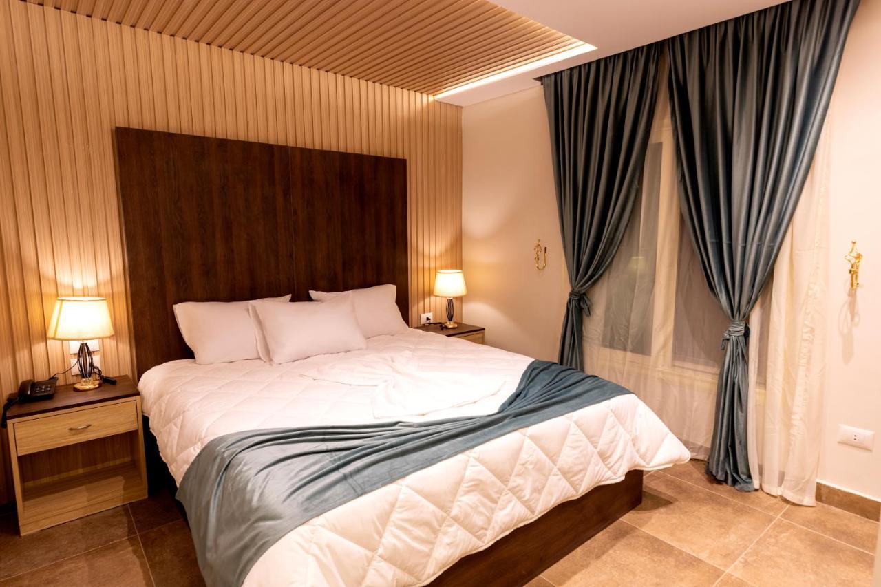 Blue Pyramids Eyes Hotel Al Kawm al Akhdar Exteriör bild