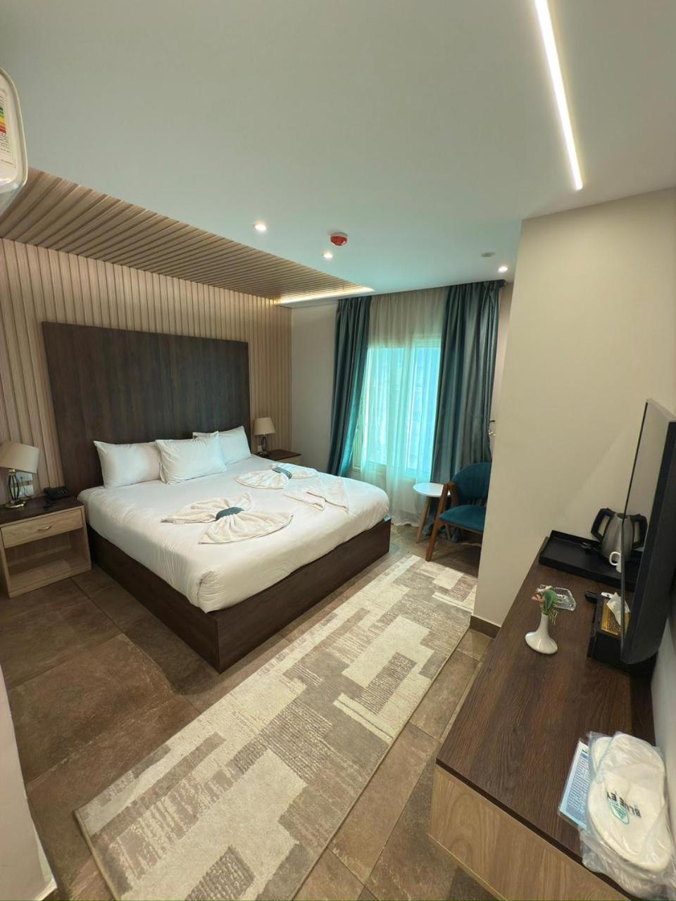 Blue Pyramids Eyes Hotel Al Kawm al Akhdar Exteriör bild